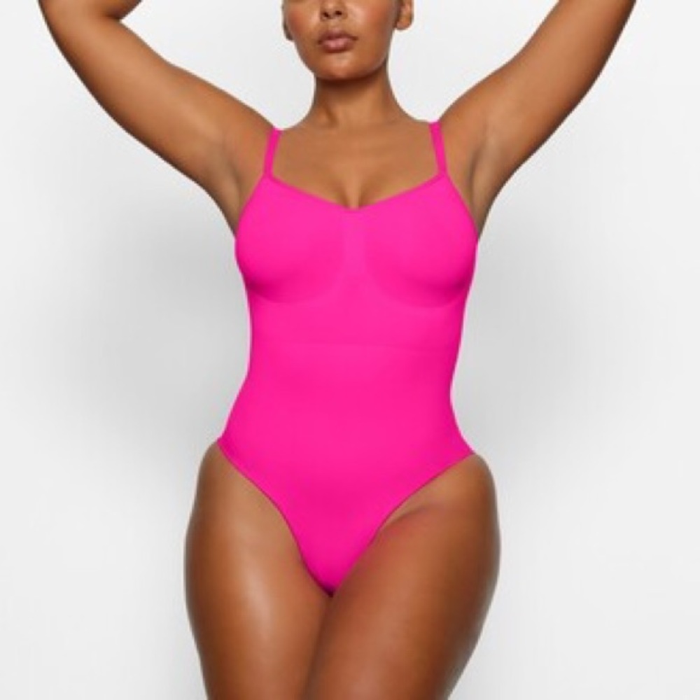 SKIMS 4X/5X SEAMLESS SCULPT Sculpting Bodysuit with Snaps Flamingo pink - Picture 1 of 11